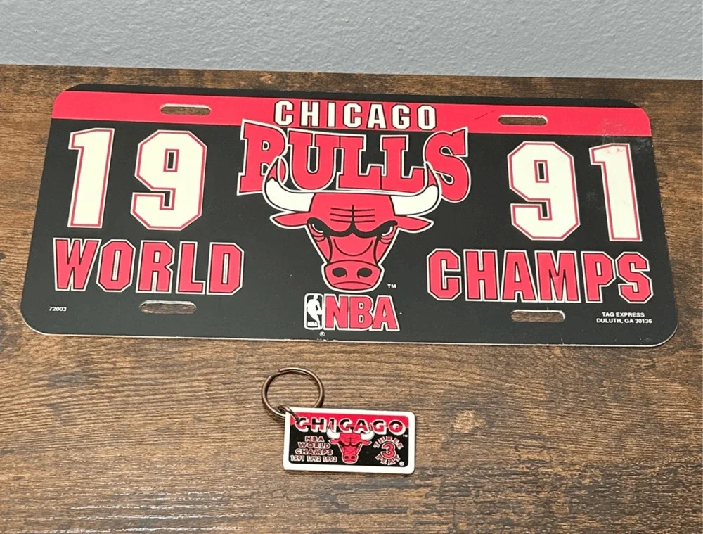 Vintage Chicago Bulls 1991 NBA Championship License Plate & 3 Peat Key Chain